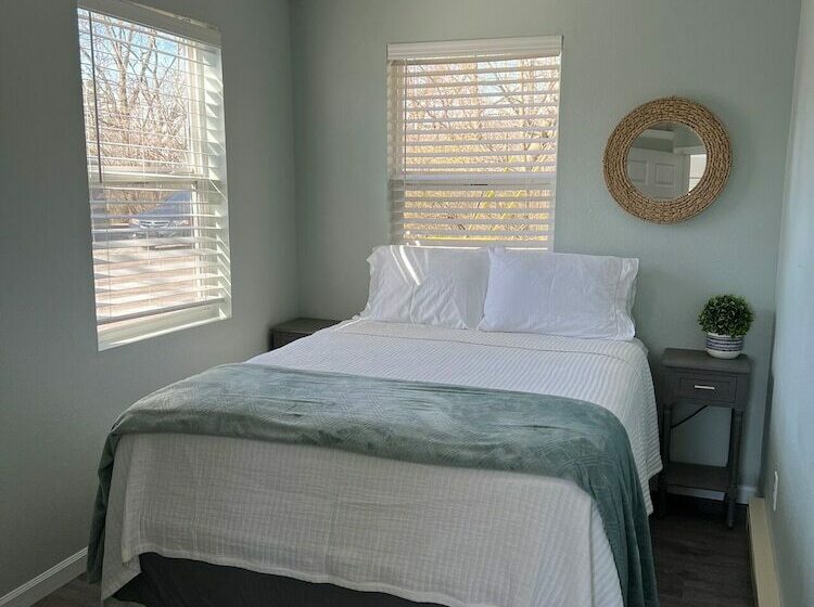 منزل غرفتين نوم, Bluebird Bay Resort