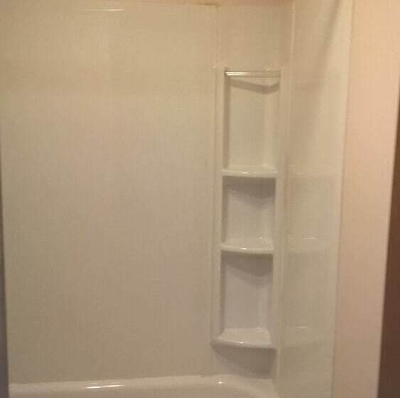 غرفة ديلوكس, Dogwood Motel