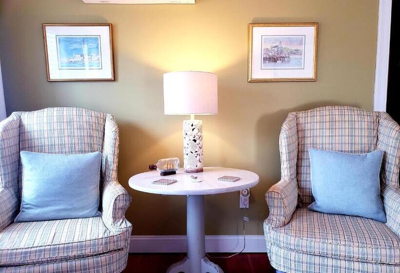 带大床的标准间, Elmere House Bed & Breakfast