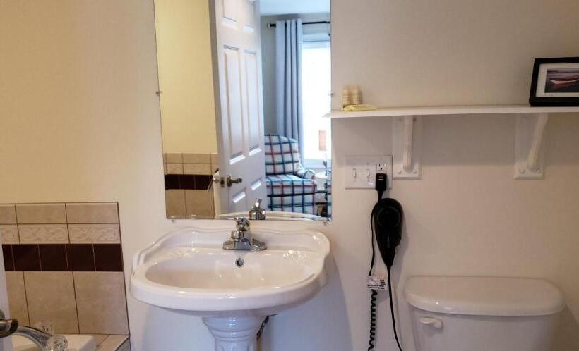 带大床的标准间, Elmere House Bed & Breakfast