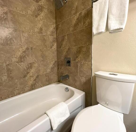 اتاق لوکس, Carmacks