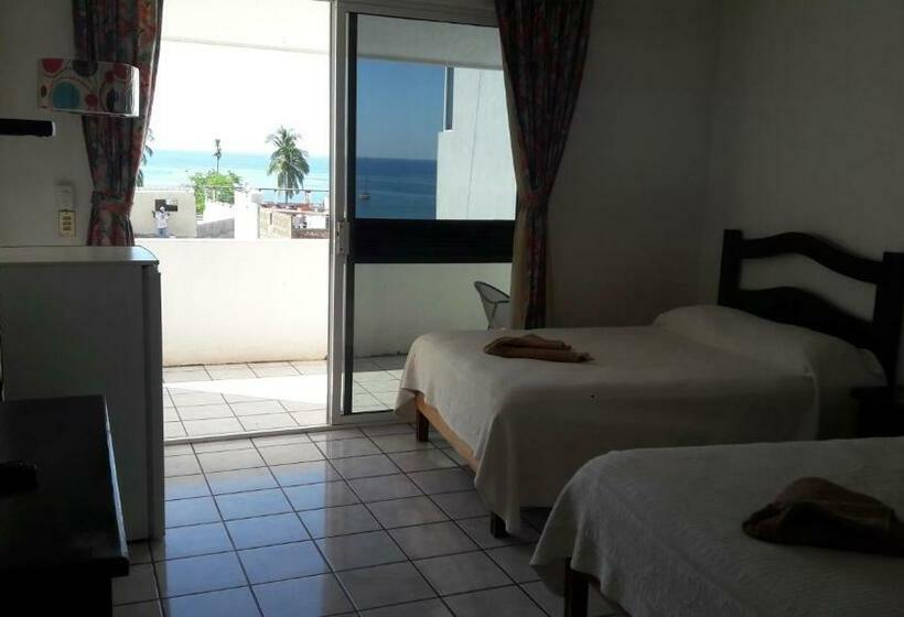 带2个双人床的标准工作室, Casa Chacala