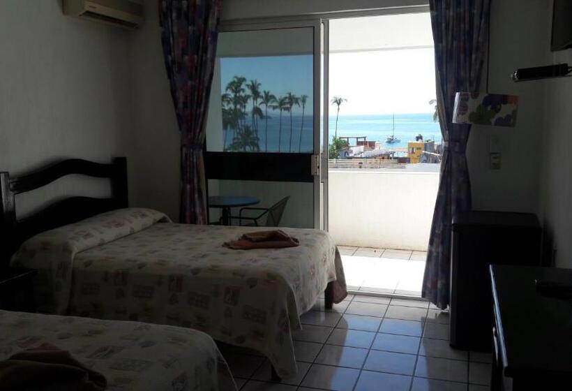 带2个双人床的标准工作室, Casa Chacala