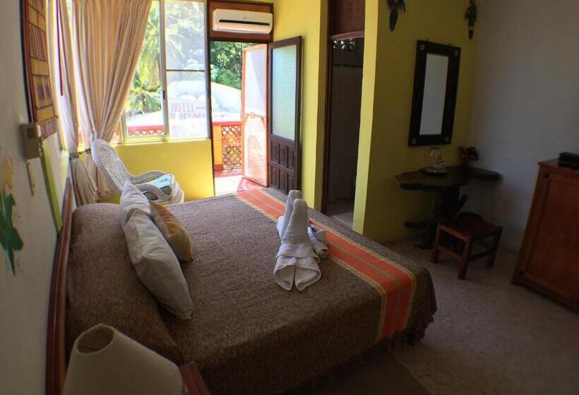 غرفة قياسية سرير كينج, La Cabaña