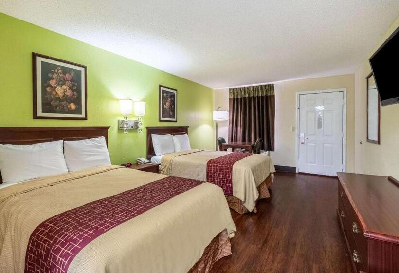 غرفه قياسيه سريرين مزدوجين, Rodeway Inn