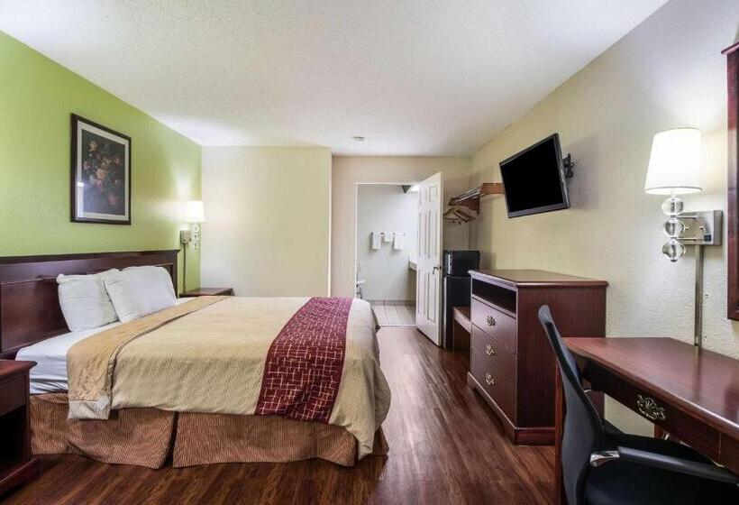 غرفة قياسية سرير كينج لذوى الإحتياجات الخاصة, Rodeway Inn