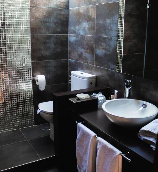 经济房, Rural Plaza Mayor Chinchon