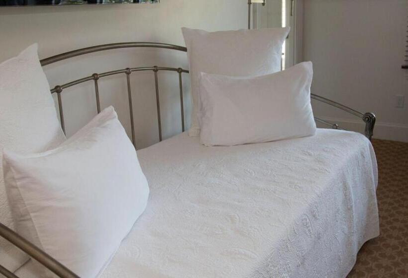 غرفة ديلوكس سرير كينج, Wychmere Beach Club