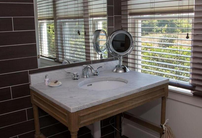 غرفة ديلوكس سرير كينج, Wychmere Beach Club