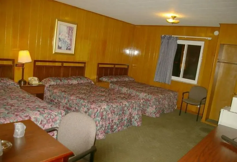 スタンダードトリプルルーム, Kenwood Motel