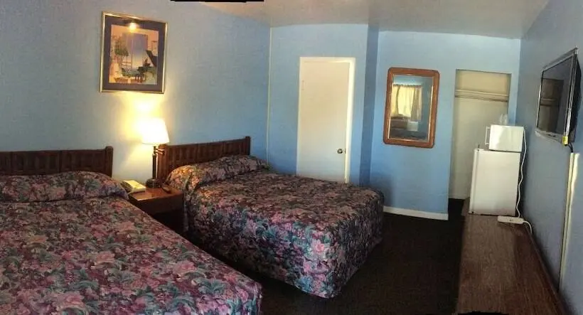 ２ダブルベッドのスタンダードルーム, Kenwood Motel