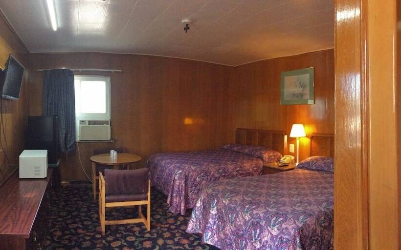 스탠다드 룸 더블 침대 2개, Kenwood Motel