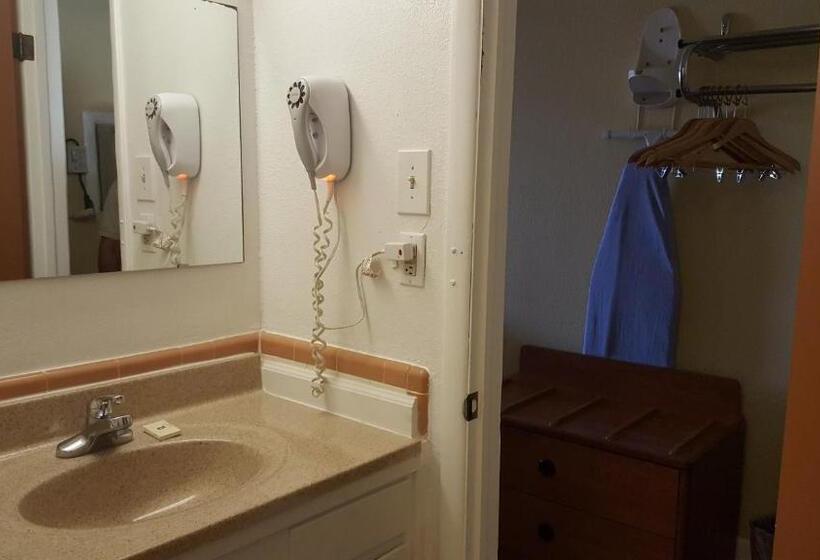 غرفة ديلوكس فردية, Choice Inn