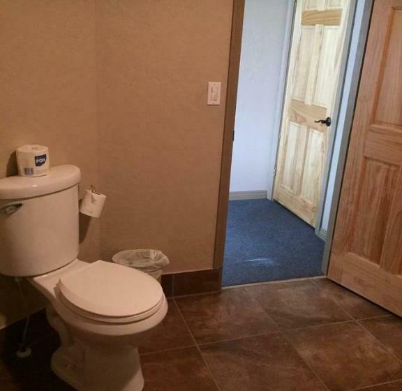 غرفة ديلوكس, Harrison Inn