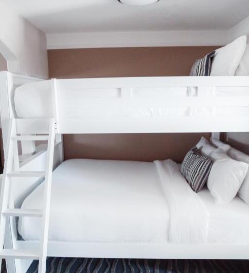 주니어 스위트, Inn At Mount Shasta