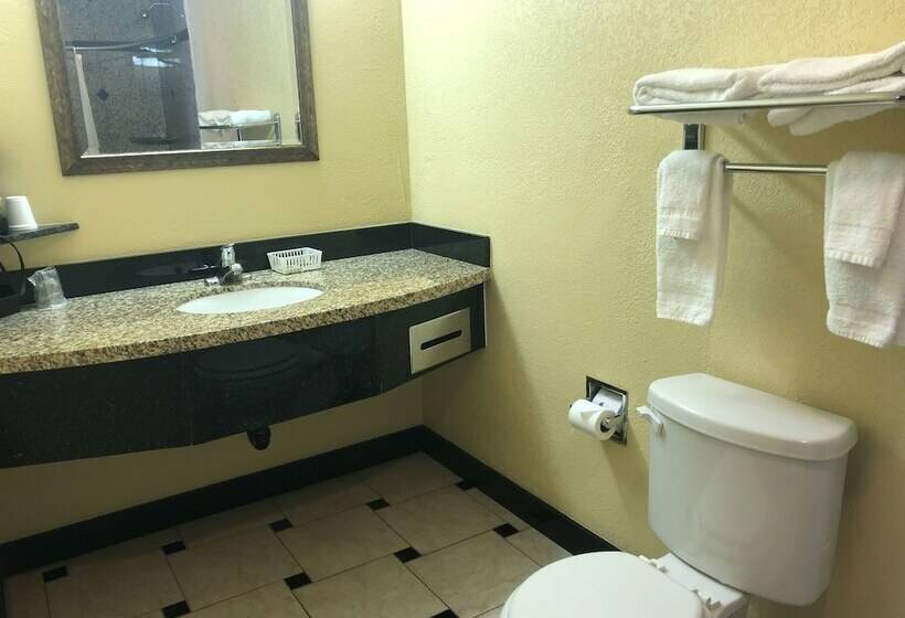 스탠다드 룸 더블 침대 2개, Western Village Inn Newly Renovated
