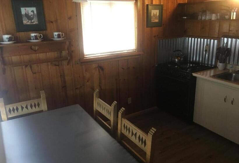 침실 1개 디럭스 빌라, Rainbows End Fishing Resort