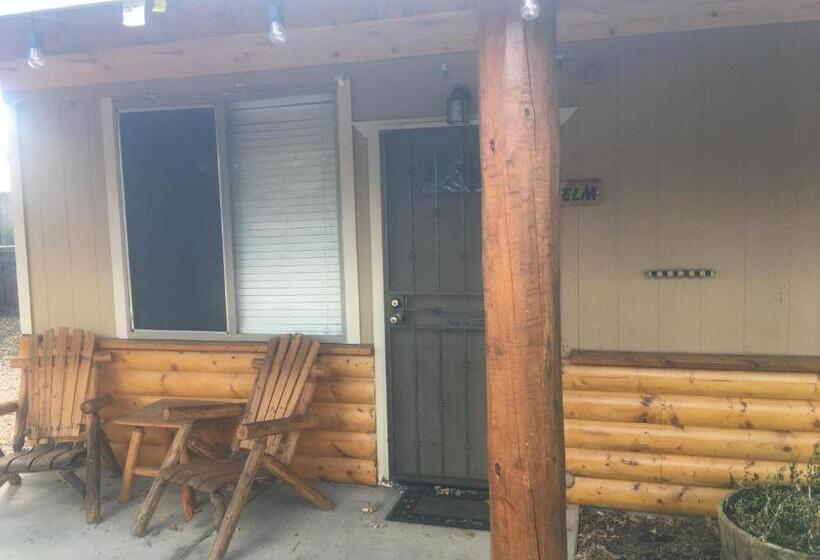 디럭스 스튜디오, Rainbows End Fishing Resort