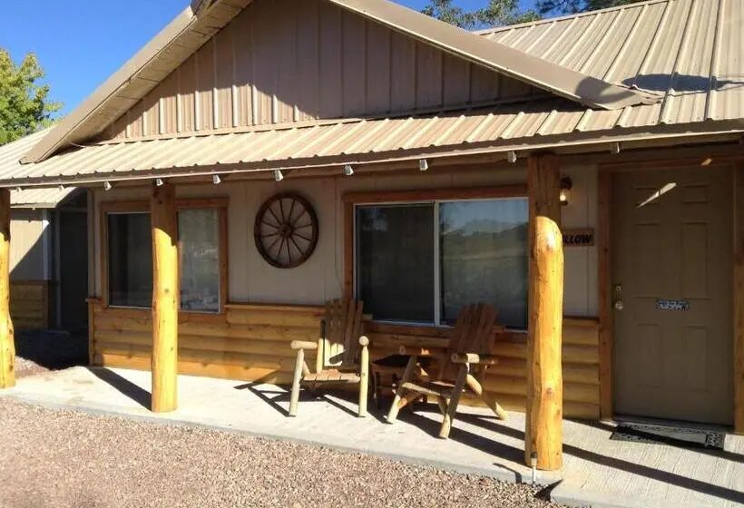 1 Bedroom Apartment Lake View, Rainbows End Fishing Resort