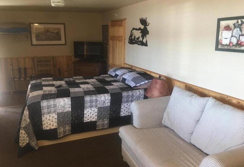 디럭스 스튜디오, Rainbows End Fishing Resort