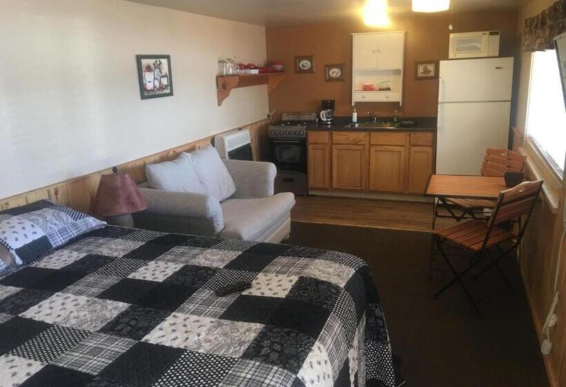 Студия Deluxe, Rainbows End Fishing Resort