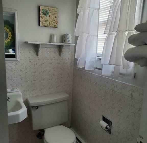 غرفة قياسية فردية, Sage Motel