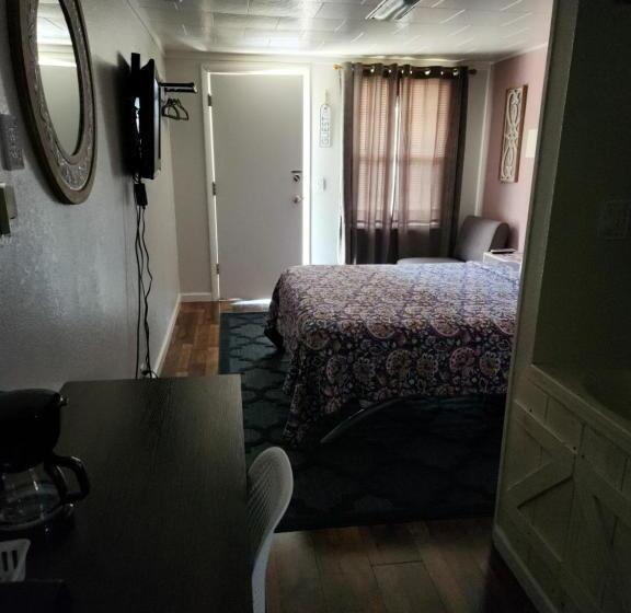 غرفة قياسية فردية, Sage Motel