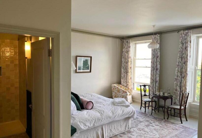 חדר סטנדרט עם מיטת קינג, Lynwood House