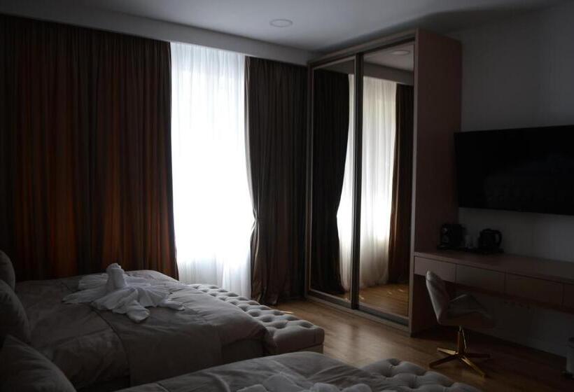 اتاق استاندارد, Eden Suites