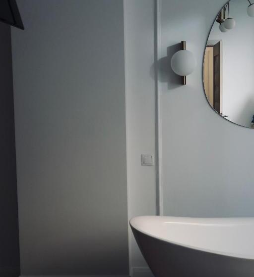 اتاق لوکس, Eden Suites