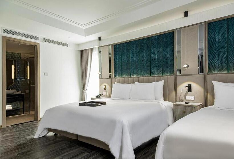 اتاق اجرایی سه نفره, La Siesta Premium Saigon Central