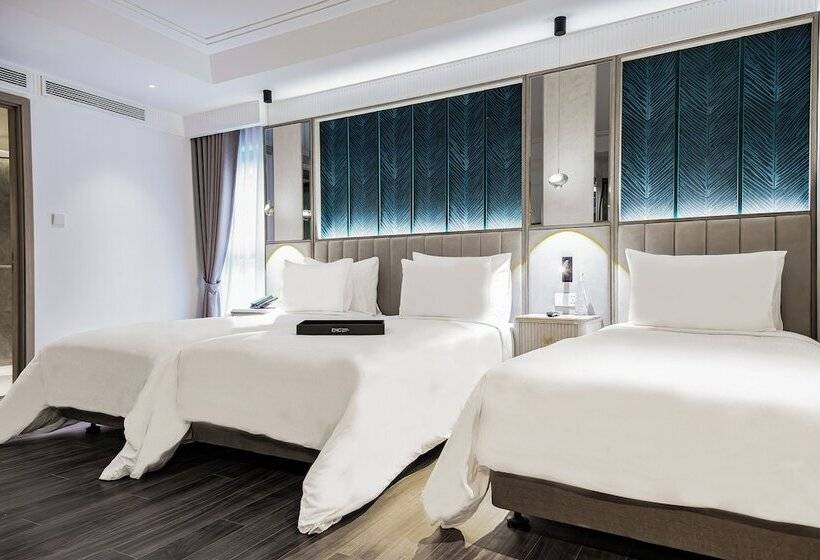 اتاق اجرایی سه نفره, La Siesta Premium Saigon Central