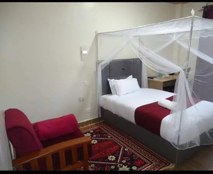 اتاق لوکس, Westside Hotel Kitale