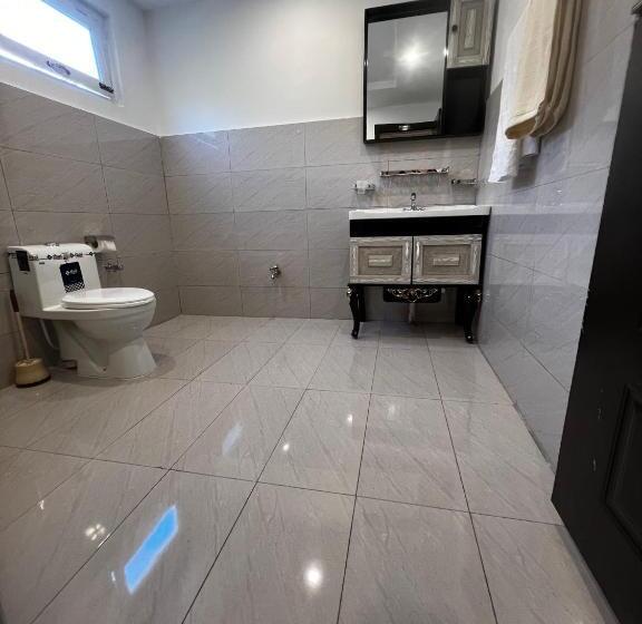 اتاق اکونومی, Ameeri Resort