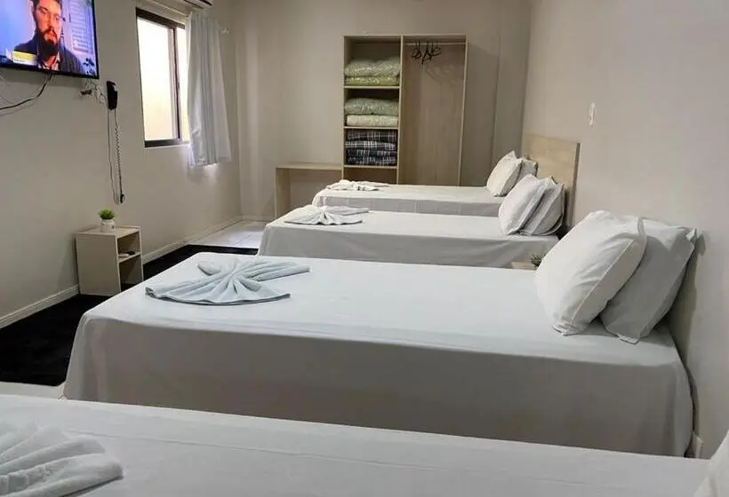 スタンダード４人部屋, Carmel Palace