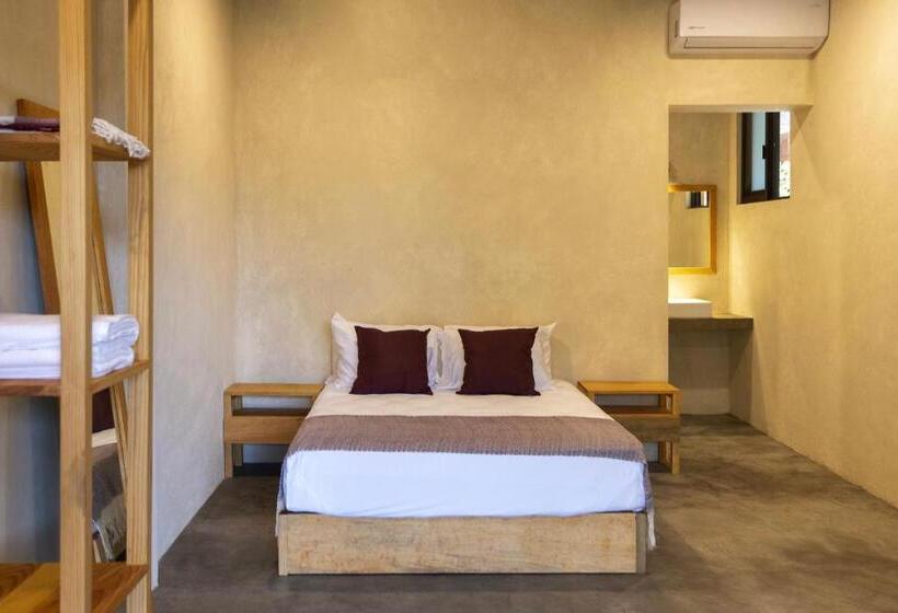 带花园景观的标准工作室, Casa Marisa