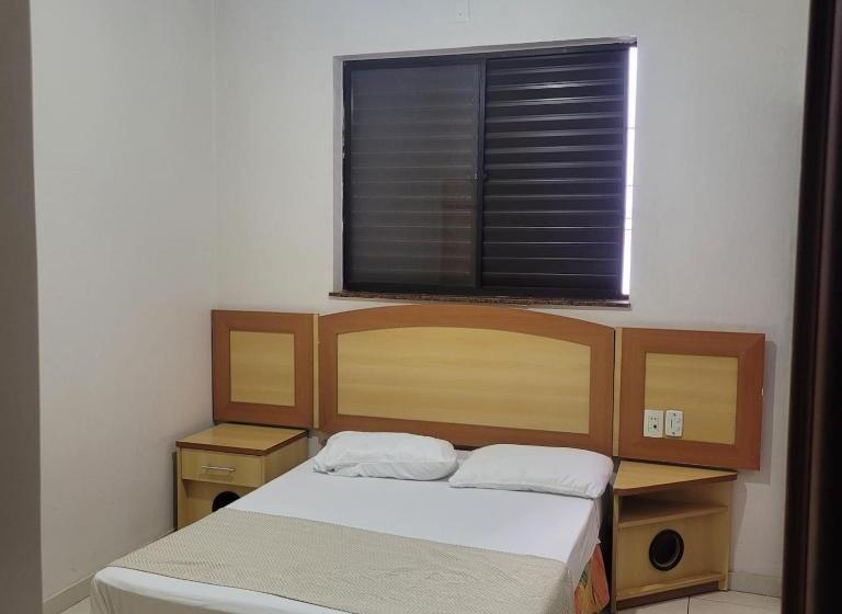 غرفة قياسية فردية, Gran Roza