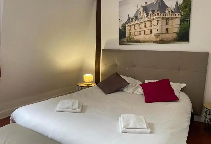 اتاق استاندارد سه نفره, Hôtel Les Trois Lys