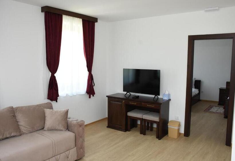 آپارتمان 1 خوابه با چشم‌انداز, Kod Bogdanovica