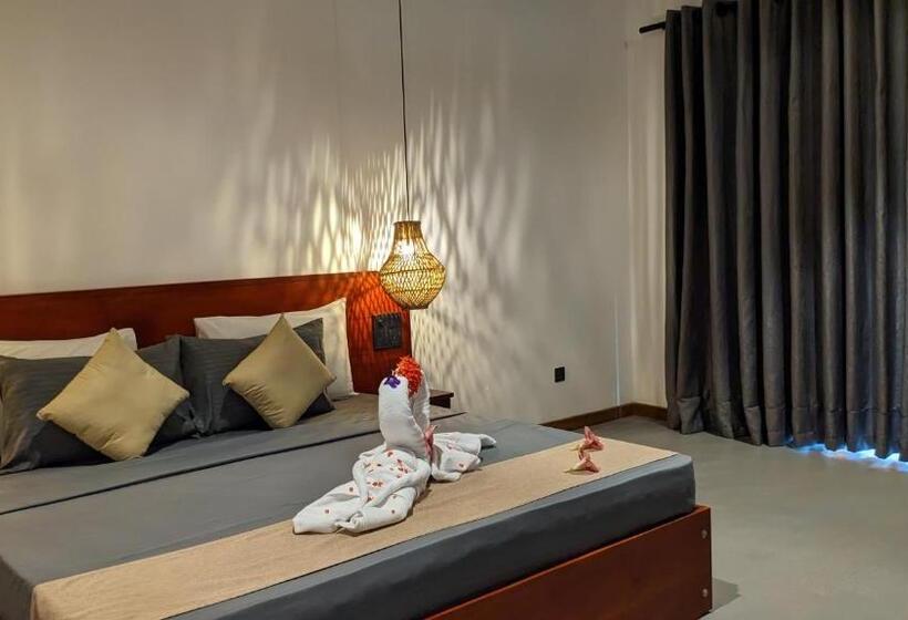 Номер Deluxe с Балконом, Maritime Nest Cabanas