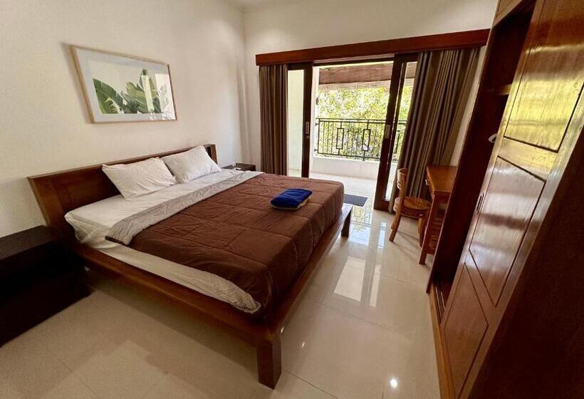 Номер Стандарт с Балконом, Rumah Bali Made
