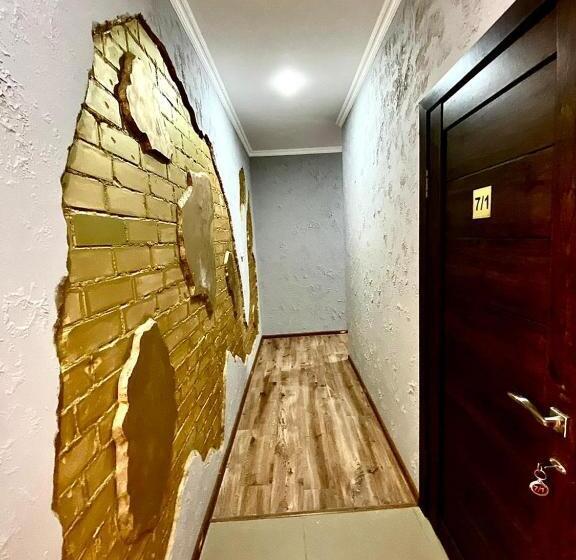 اتاق استاندارد, 5realov