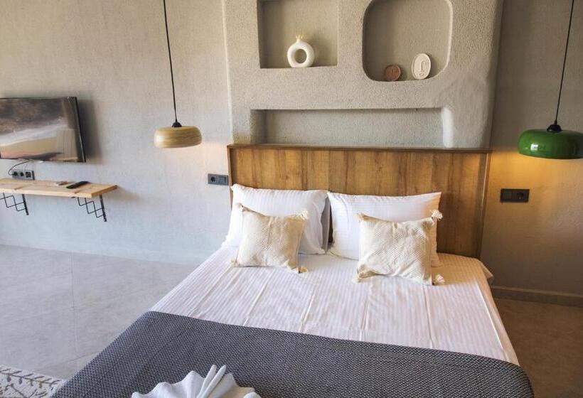 Номер Deluxe Вид на Море Боковой, Casa Bo Boğaziçi Butik Otel