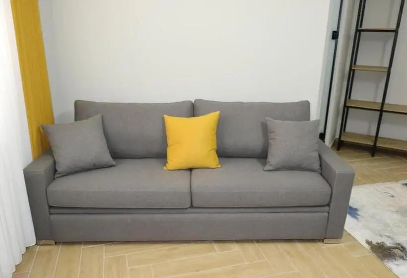 スタンダード４人部屋, City Center Rooms Durres