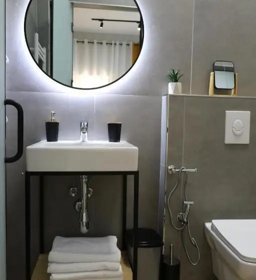 プレミアム４ベッドルーム, City Center Rooms Durres