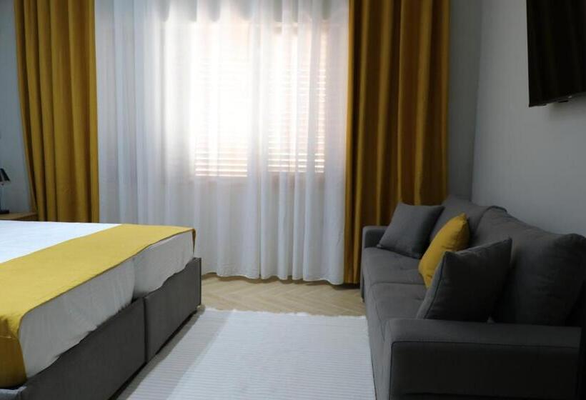 프리미엄 4인룸, City Center Rooms Durres