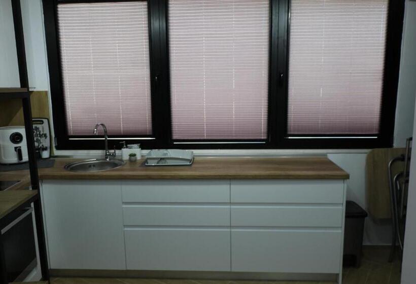 패밀리 스튜디오, City Center Rooms Durres