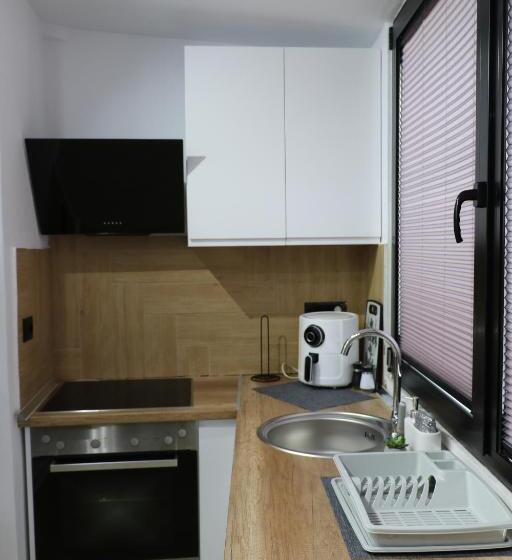 סטודיו משפחתי, City Center Rooms Durres