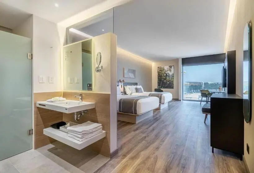 ２ダブルベッドのスタンダードルーム, City Express Plus By Marriott Monterrey Centro