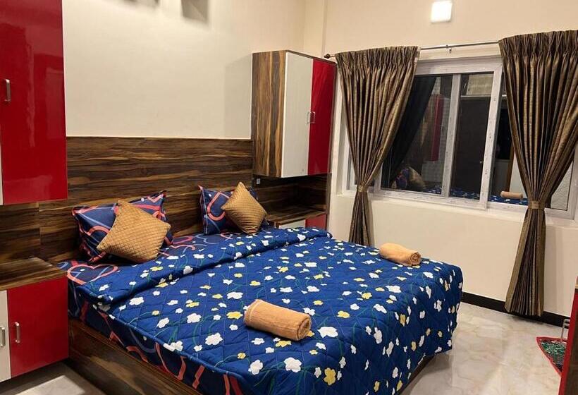 Трехместный Номер Стандарт Вид на Сад, Coco Holidays